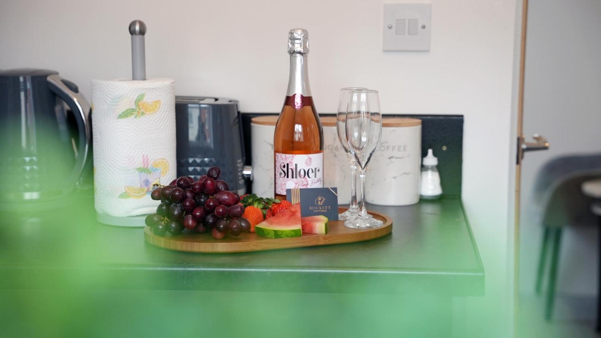 City Centre House, Parking With Ev, Free Wifi, Netflix كوفنتري المظهر الخارجي الصورة